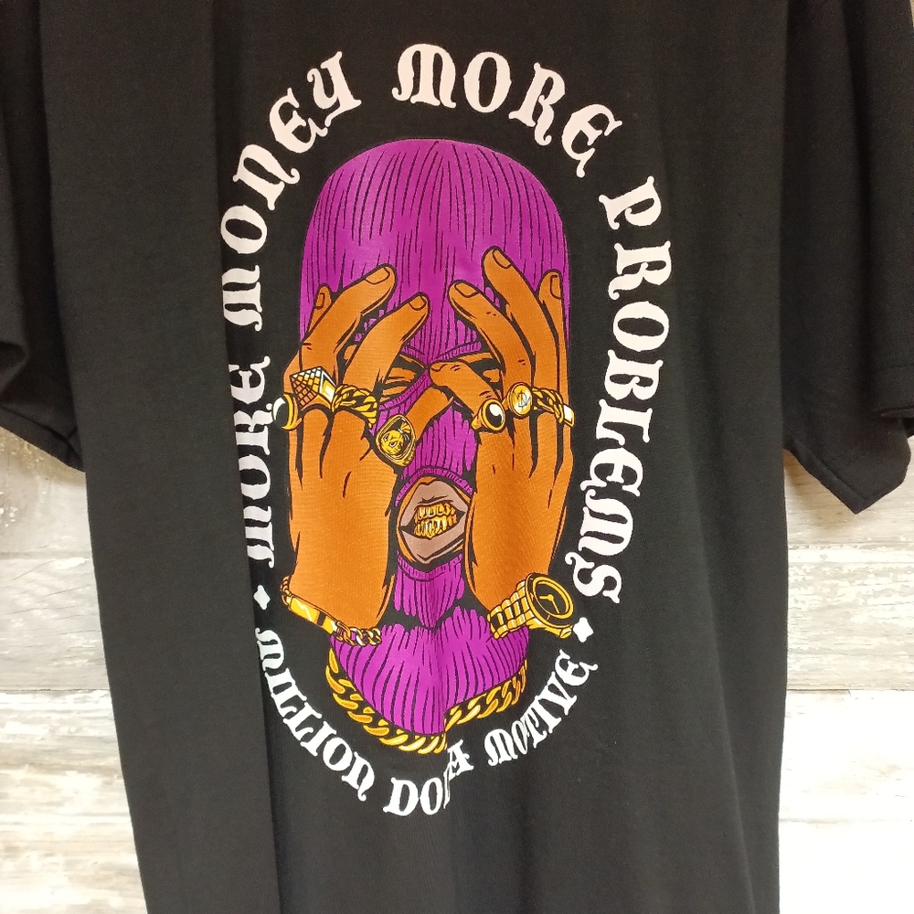 Million Dolla Motive tee lrg